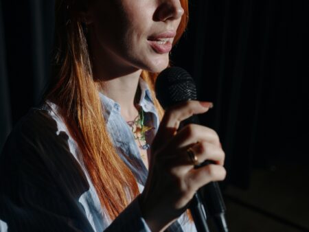 How To Care For And Enhance Your Singing Talent: A Complete Guide To Developing Your Voice, Building Lasting Technique, and Fully Realising Your Vocal Potential